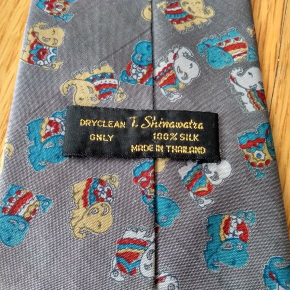 Vintage Thai Elephant Silk Neck Tie T. Shinawatra Made in Thailand Necktie - Picture 6 of 12
